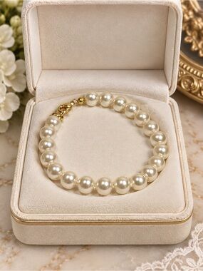 W Lind 14K Gold Electroplate Faux Pearl Beaded Bracelet Classic Elegant